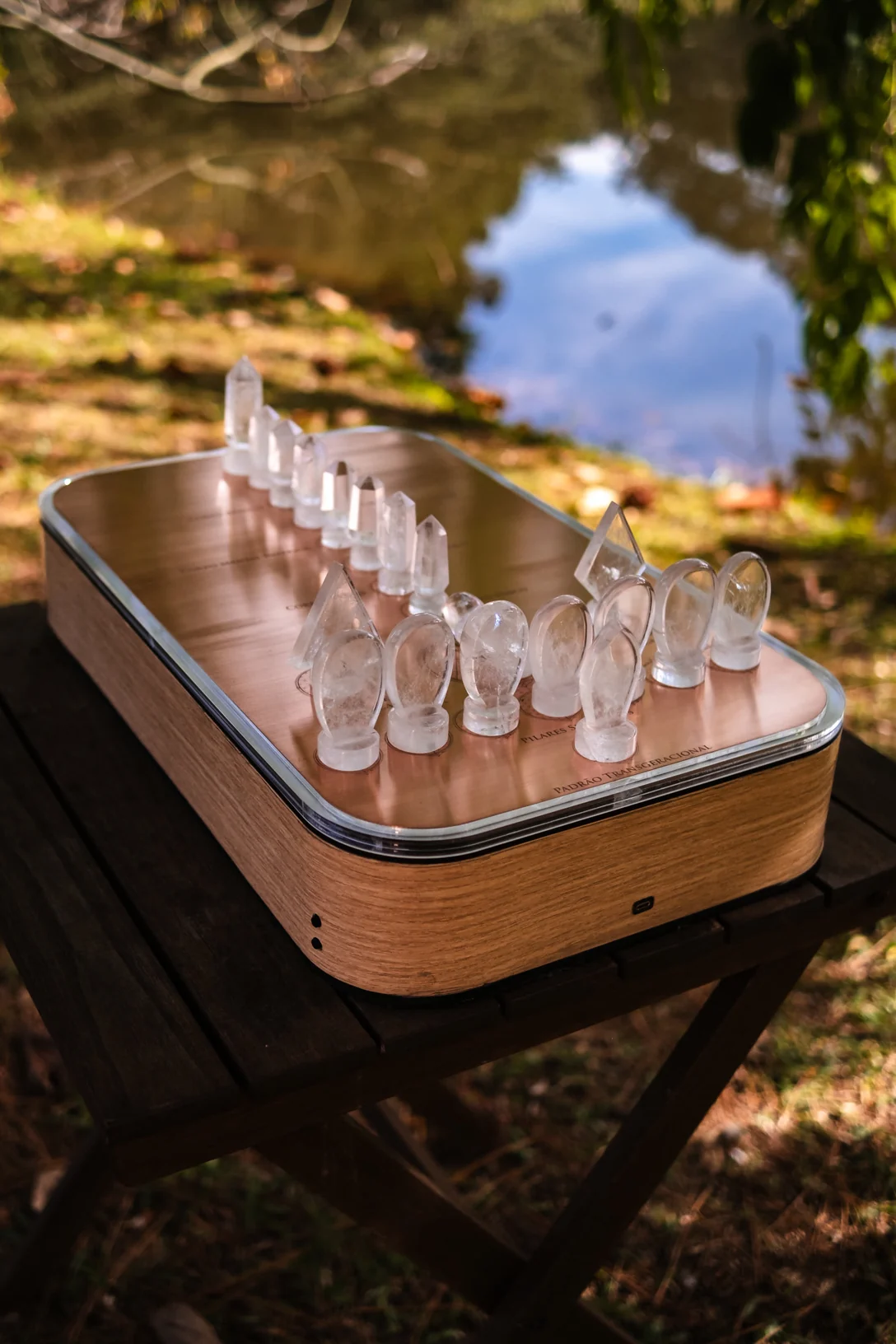 Mesa Metacampo com as peças de quartzo posicionadas